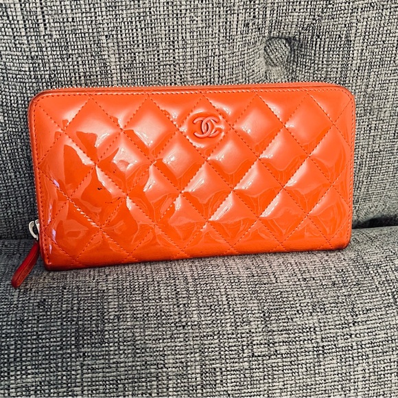 Chanel Coral Patent Leather Zip-Around Wallet - Picture 1 of 16
